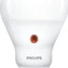 Philips LED Lampe Mit Dämmerungssensor Ersetzt 60W, E27 Standardform A60, Warmweiß, 806 Lumen, Nicht Dimmbar, 1er Pack