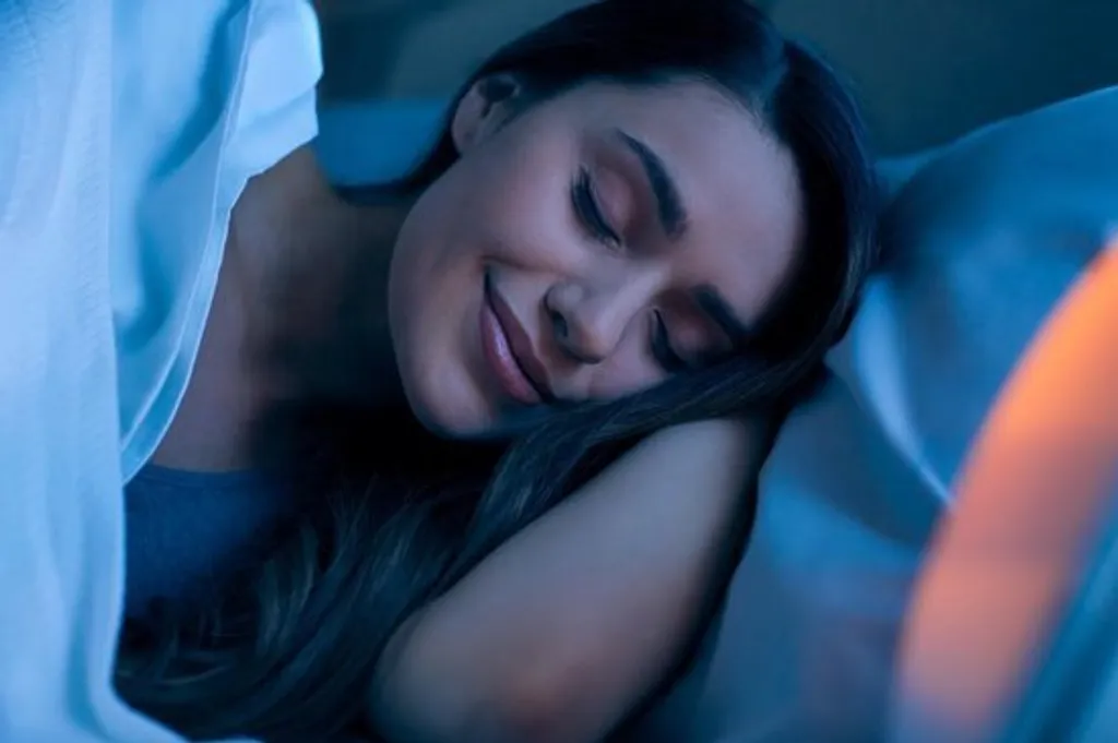 Philips HF3519/01 Wake-up Light (Sonnenaufgangfunktion, Digitales Fm Radio, Tageslichtwecker) Weiß - Image 16