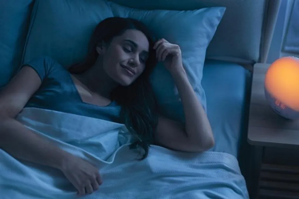 Philips HF3519/01 Wake-up Light (Sonnenaufgangfunktion, Digitales Fm Radio, Tageslichtwecker) Weiß - Image 8